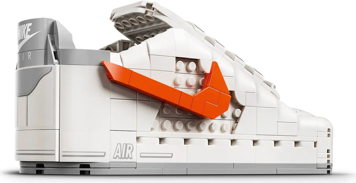 LEGO Nike 43026 Nike Air Force 1 set, image 12
