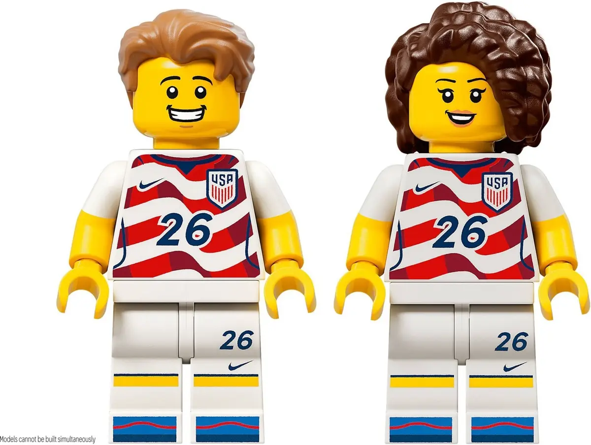 LEGO Editions 43033 2026 U.S. Soccer National Team Jersey set, image 12