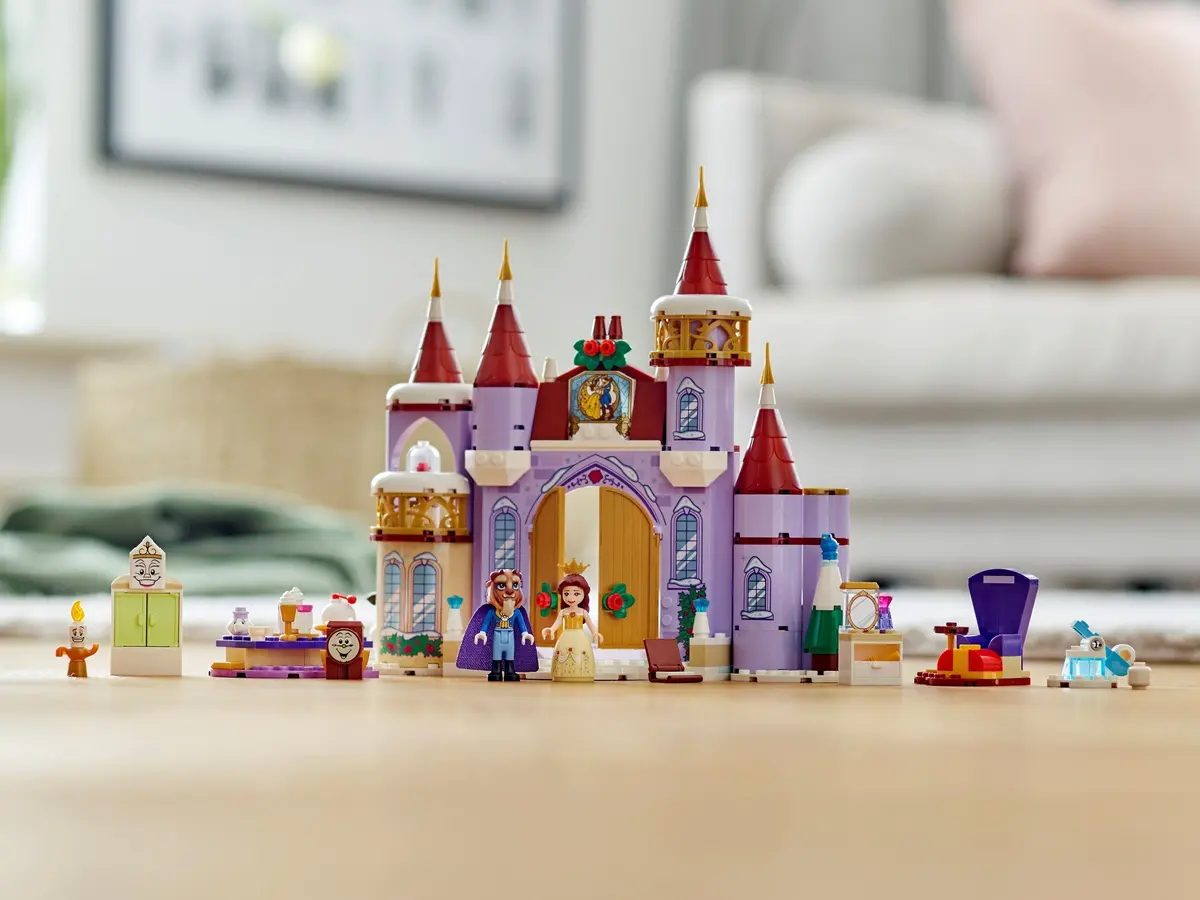 LEGO Disney 43180 Belle's Castle Winter Celebration set, image 9