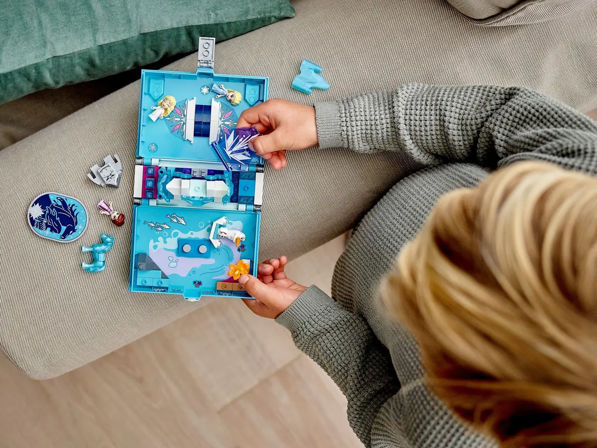 LEGO Disney 43189 Elsa and the Nokk Storybook Adventures set, image 6