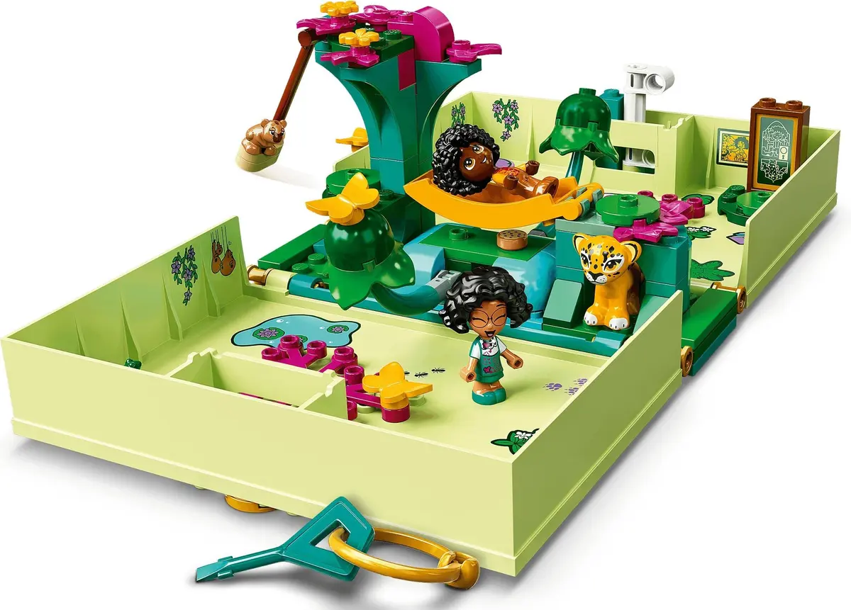 LEGO Disney 43200 Antonio's Magical Door set, image 7