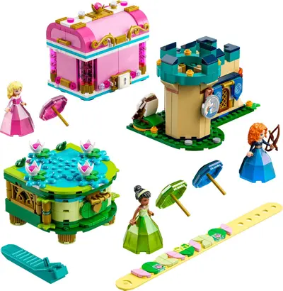 LEGO Disney 43203 Aurora, Merida and Tiana's Enchanted Creations set