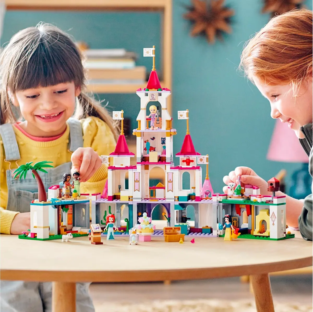 LEGO Disney 43205 Ultimate Adventure Castle set, image 7