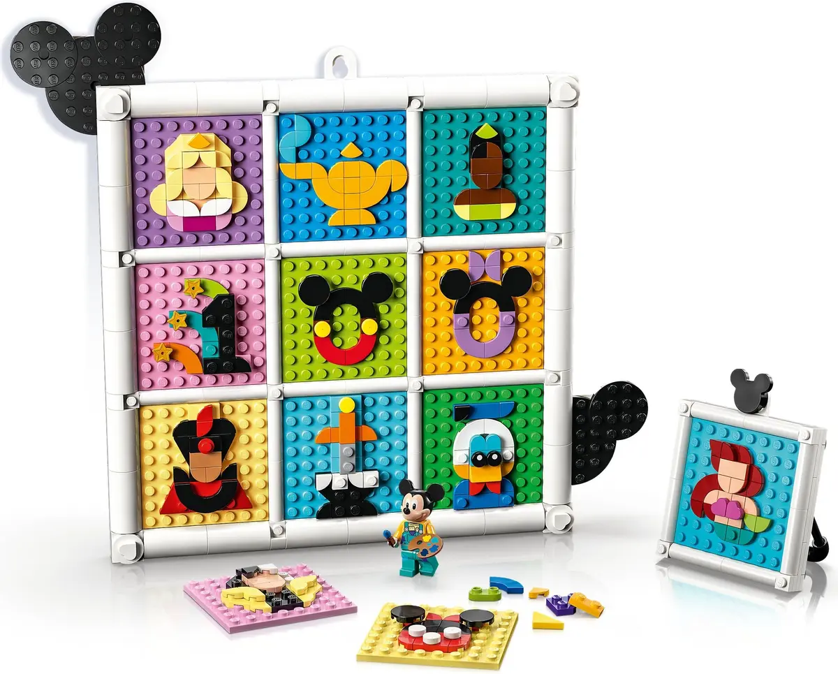 LEGO Disney 43221 100 Years of Disney Animation Icons set, image 3