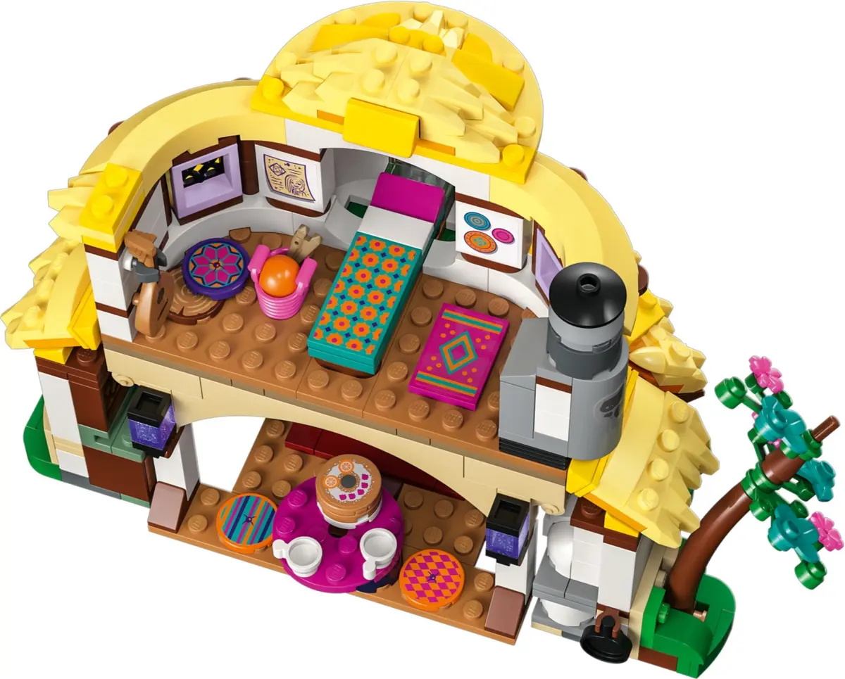 LEGO Disney 43231 Asha's Cottage set, image 6