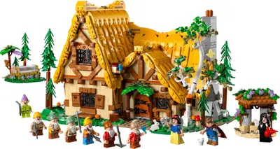 LEGO Disney 43242 Snow White and the Seven Dwarfs' Cottage set