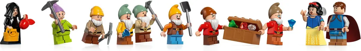 LEGO Disney 43242 Snow White and the Seven Dwarfs' Cottage set, image 12
