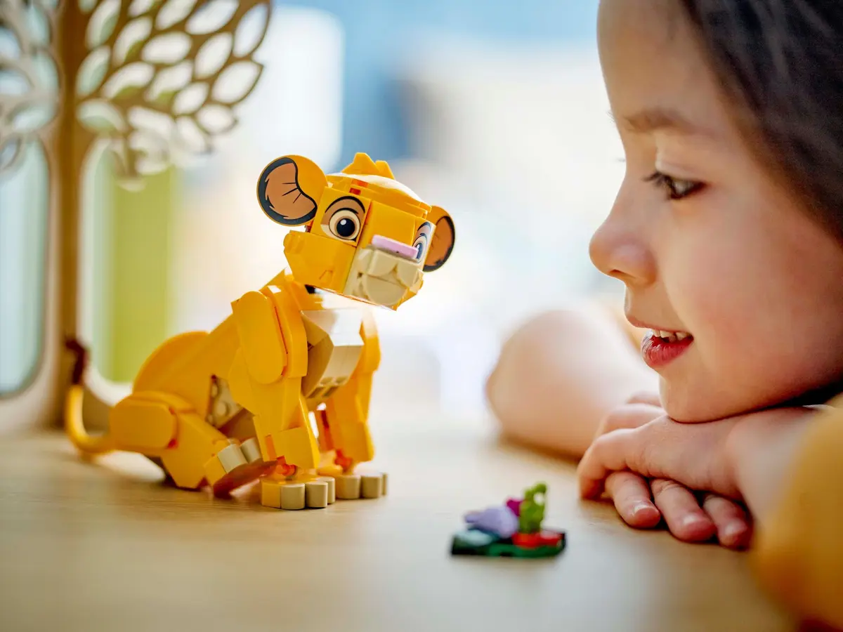 LEGO Disney 43243 Simba the Lion King Cub set, image 9