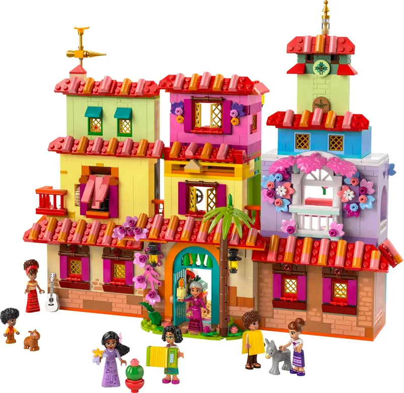 LEGO Disney 43245 The Magical Madrigal House set