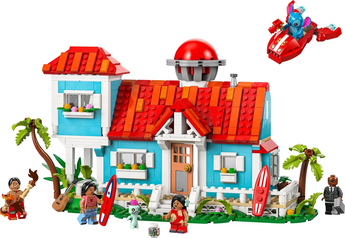 LEGO Disney 43268 Lilo and Stitch Beach House set