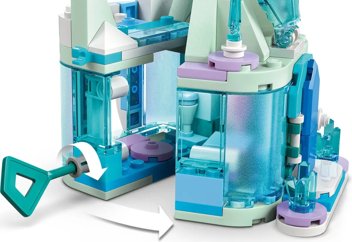 LEGO Disney 43278 Mini Arendelle Castle & Elsa's Ice Palace set, image 10