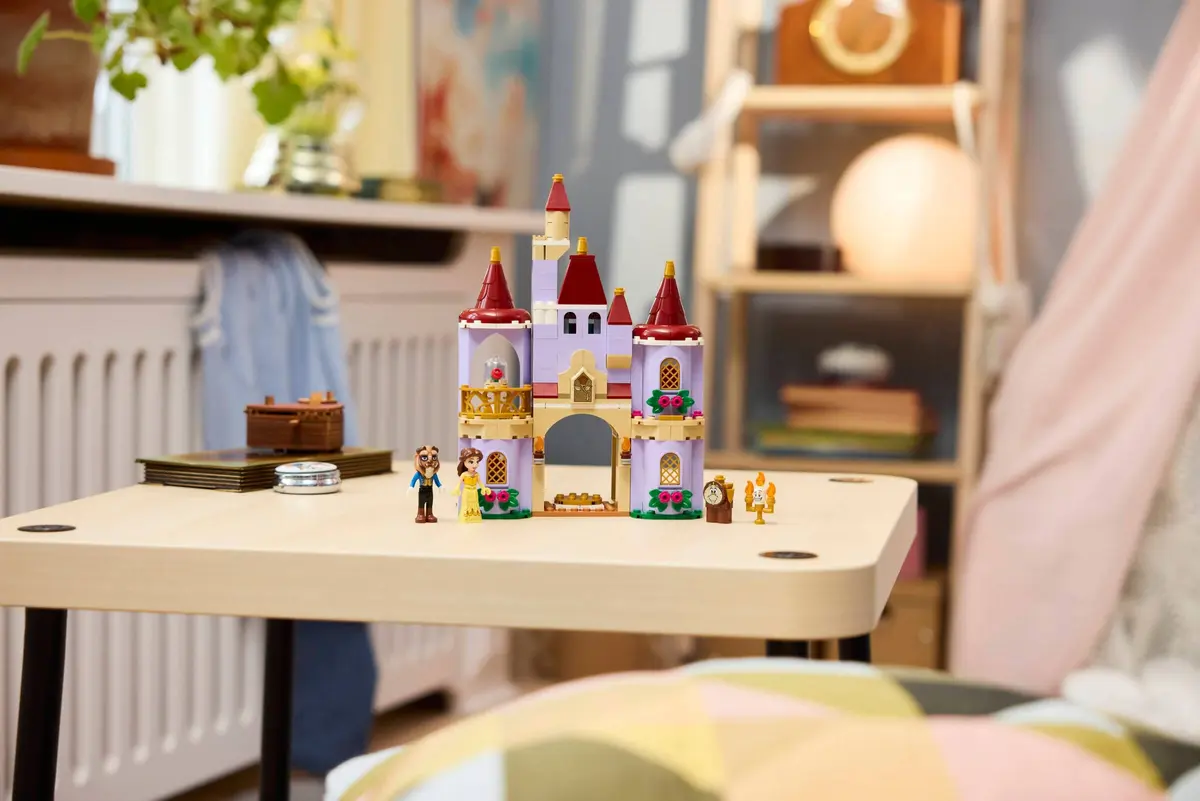 LEGO Disney 43289 Belle & the Beast's Enchanted Castle set, image 8