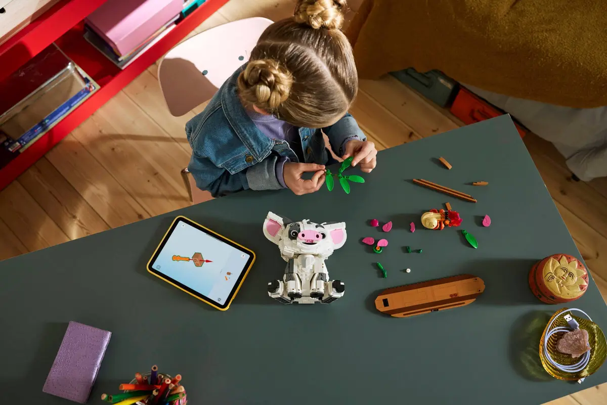 LEGO Disney 43292 Pua set, image 5