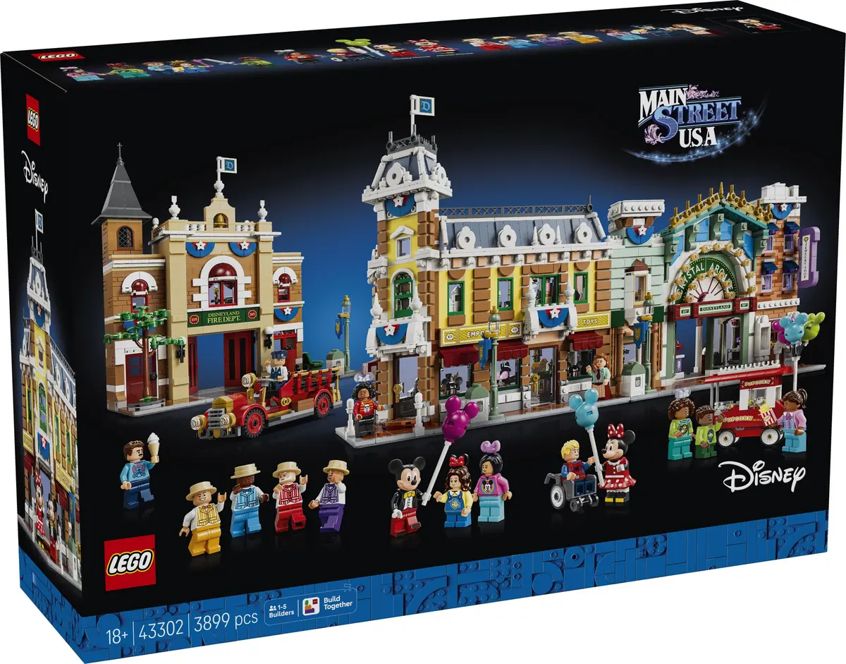 LEGO Disney 43302 Main Street, U.S.A. set, image 2