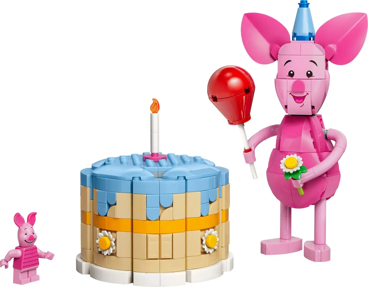 LEGO Disney 43305 Piglet's Birthday Fun set, image 8