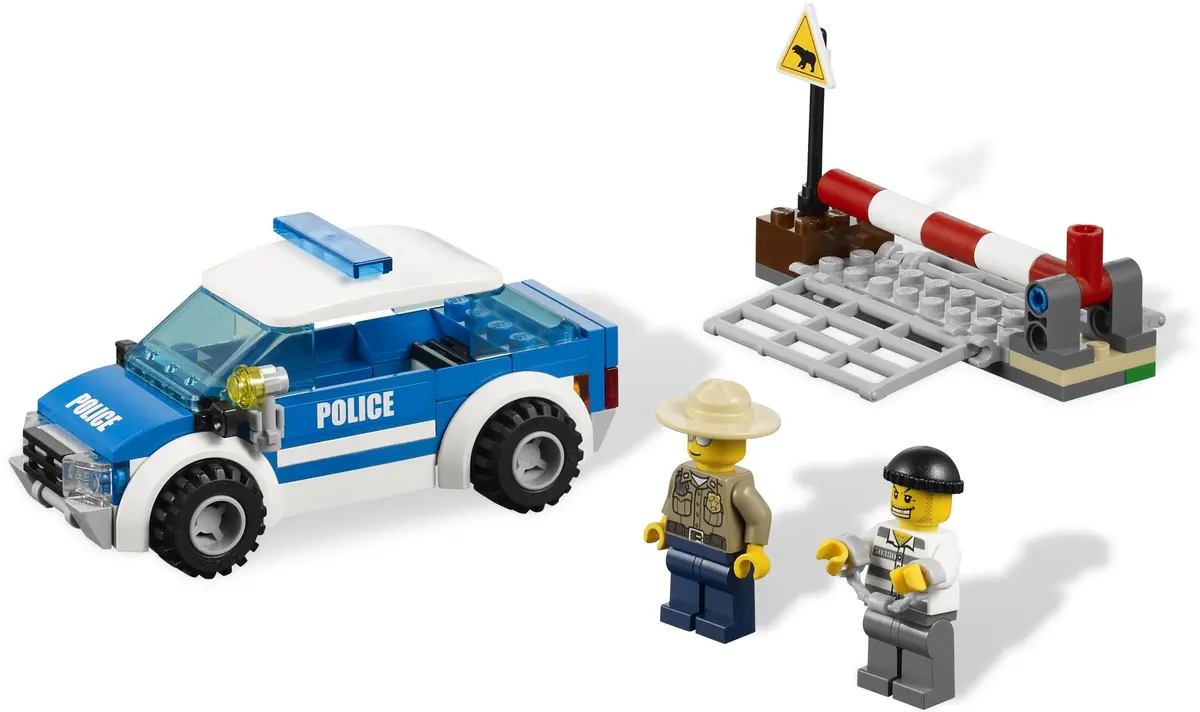 LEGO City 4436 Patrol Car set