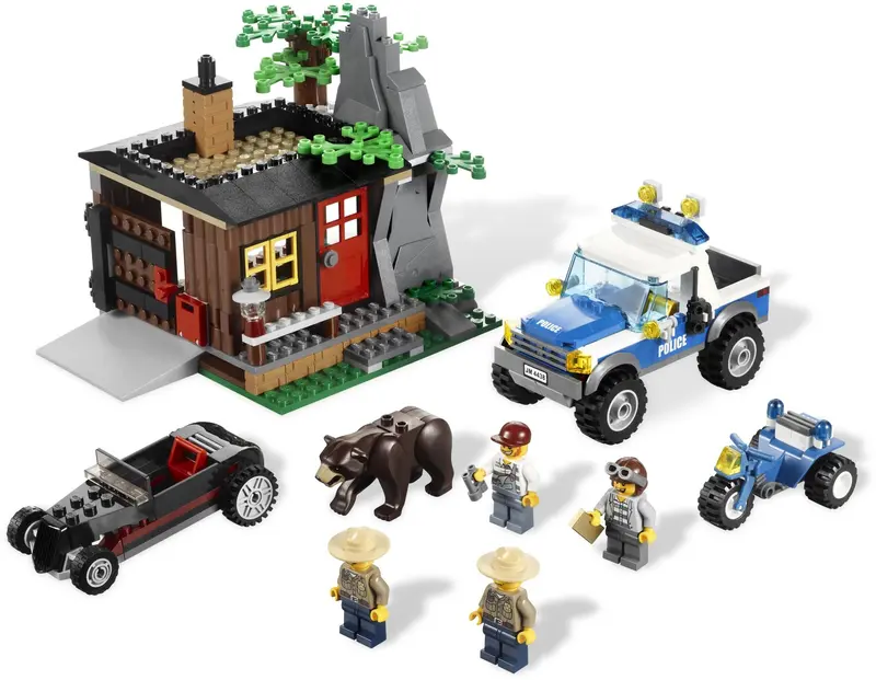 LEGO City 4438 Robber's Hideout set