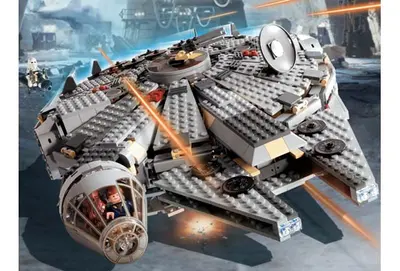 LEGO Star Wars 4504 Millennium Falcon set, image 3