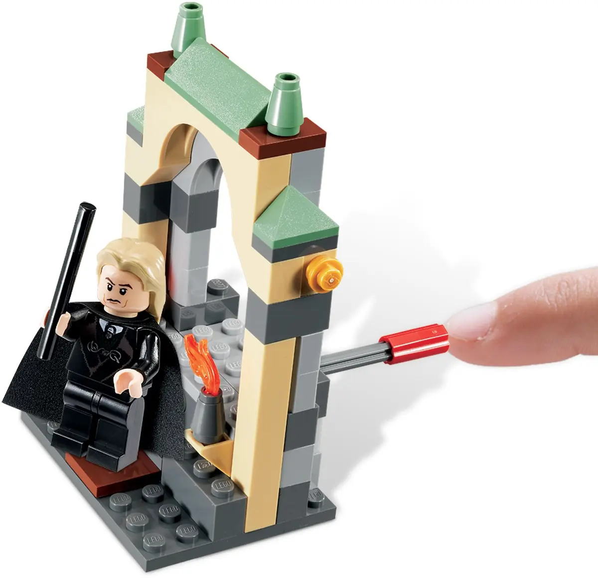 LEGO Harry Potter 4736 Freeing Dobby set, image 11