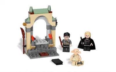 LEGO Harry Potter 4736 Freeing Dobby set, image 2