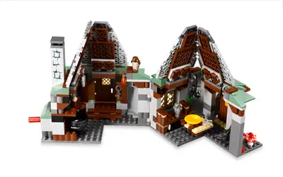 LEGO Harry Potter 4738 Hagrid's Hut set, image 6