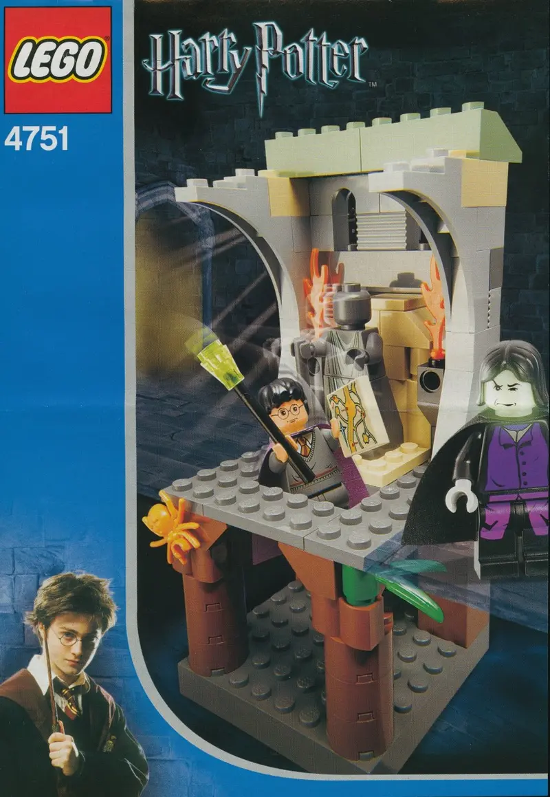 LEGO Harry Potter 4751 Harry and the Marauder's Map set, image 2