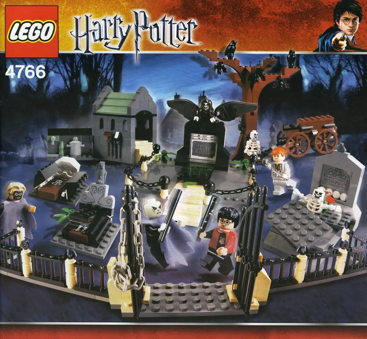 LEGO Harry Potter 4766 Graveyard Duel set