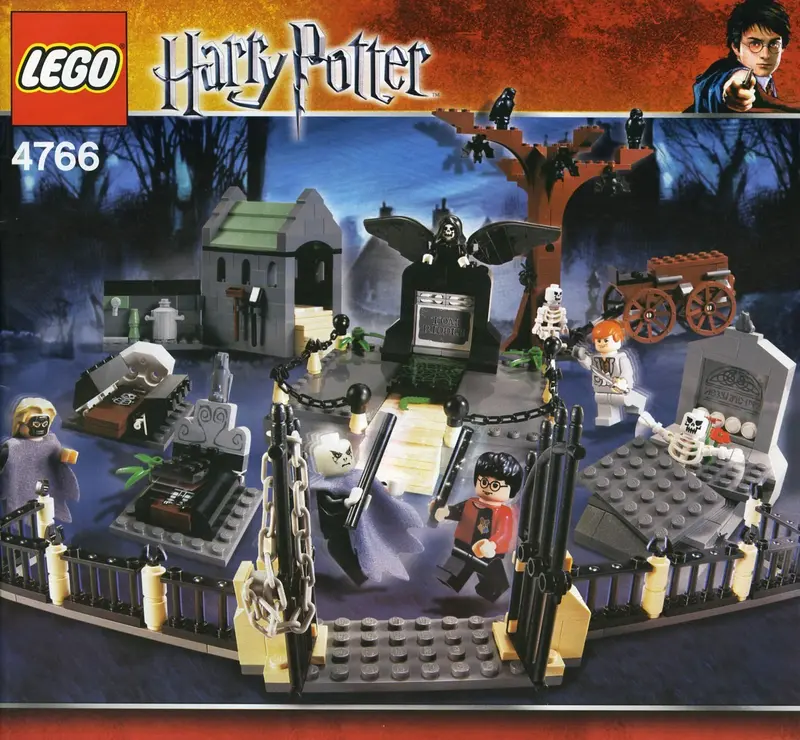 LEGO Harry Potter 4766 Graveyard Duel set