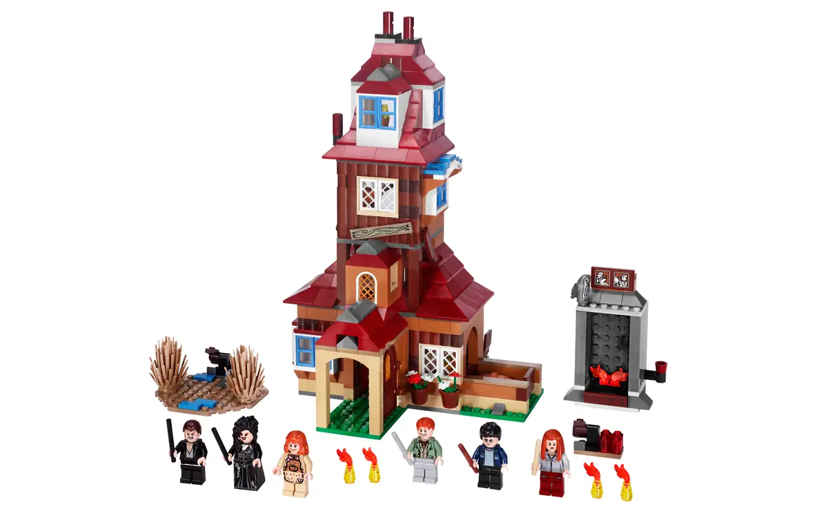 LEGO Harry Potter 4840 The Burrow set, image 3