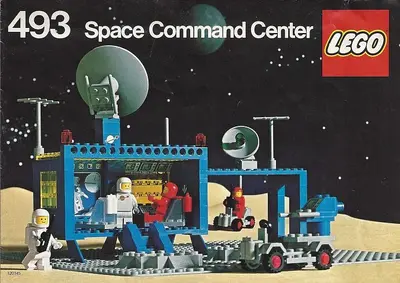 LEGO Space 493 Space Command Center set