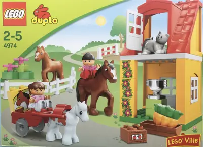 LEGO DUPLO 4974 Horse Stables set