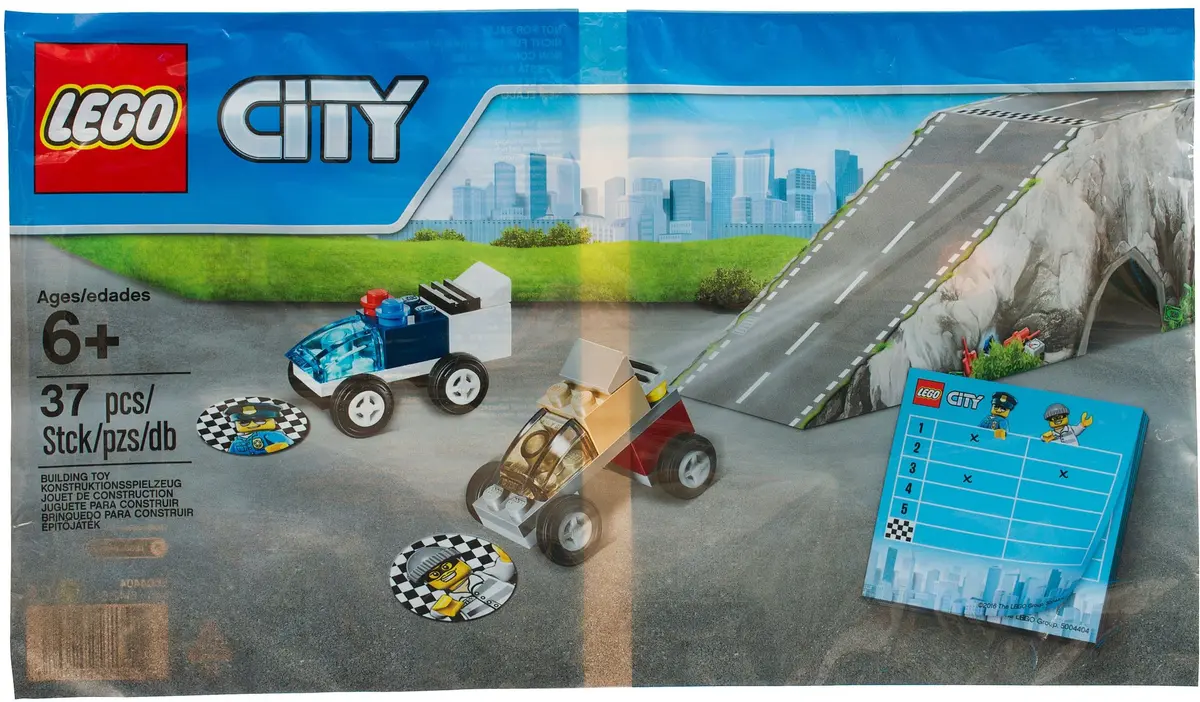 LEGO City 5004404 Police Chase set, image 2