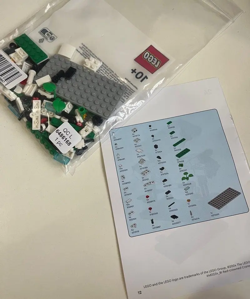 LEGO Promotional 5008064 Red-crowned Cranes set, image 2