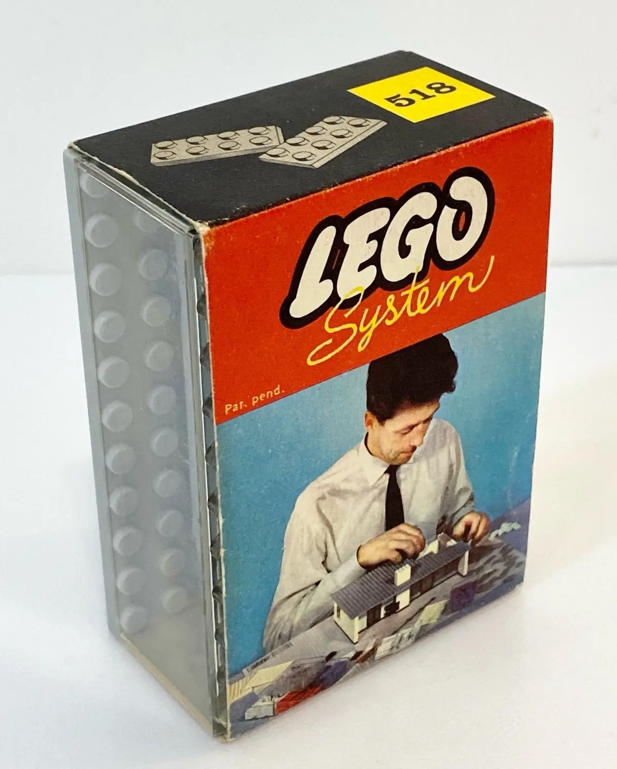 LEGO System 518 2 x 4 Plates (cardboard box version) set
