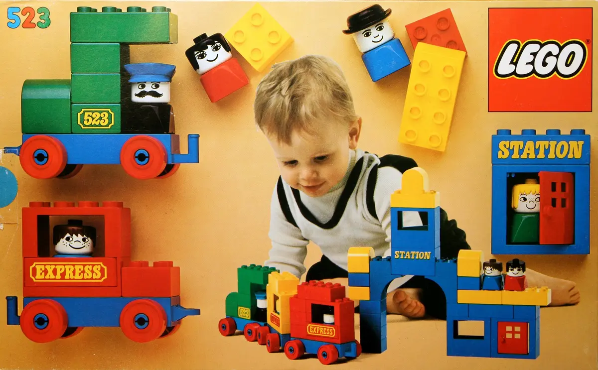 LEGO DUPLO 523 Train and Station set