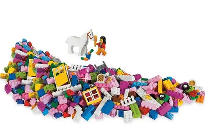 LEGO Bricks and More 5560 Large Pink Brick Box set, image 5