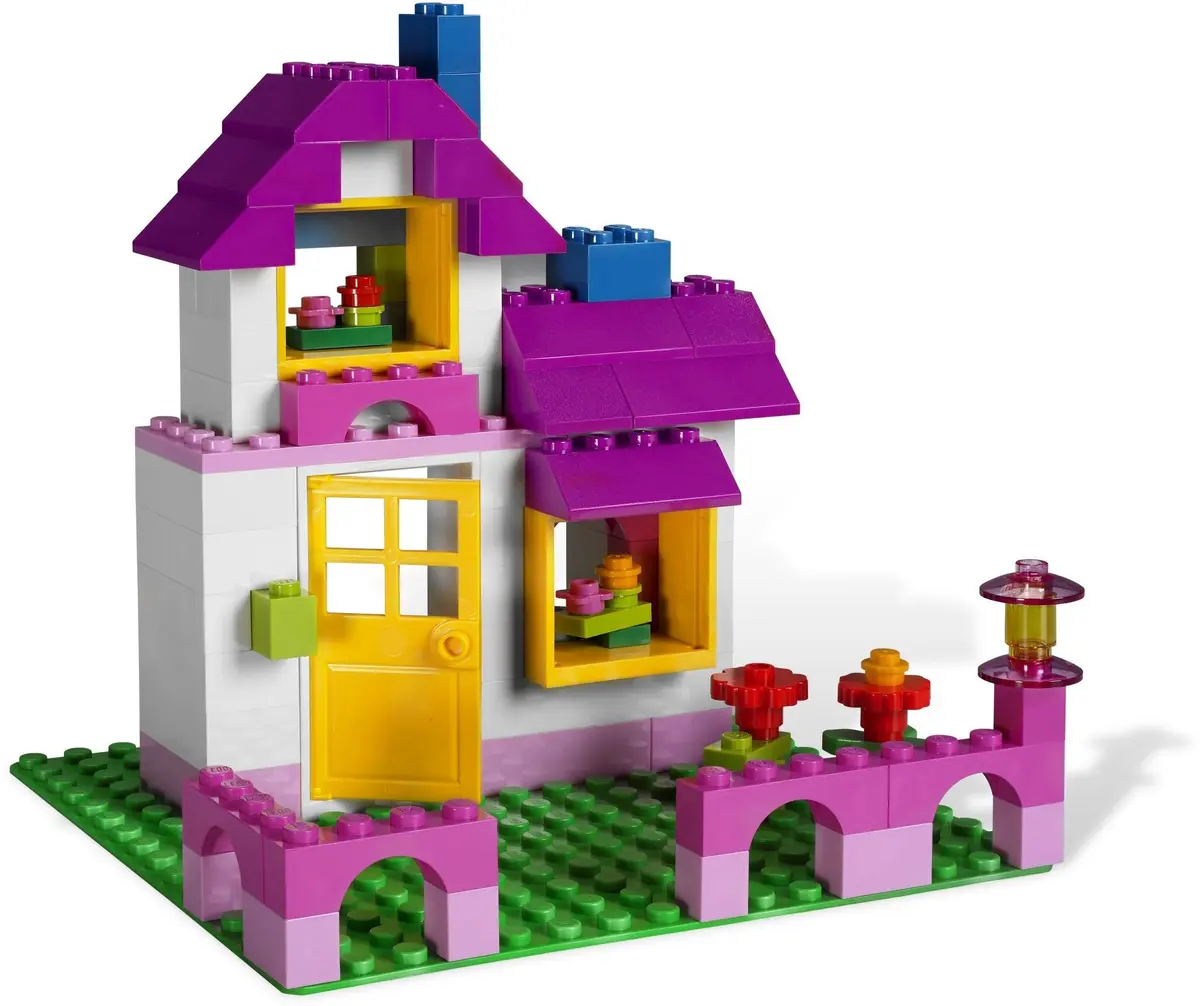 LEGO Bricks and More 5560 Large Pink Brick Box set, image 11