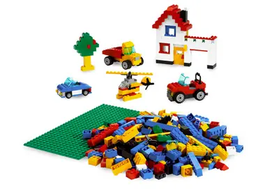 LEGO Bricks and More 5584 Fun with Wheels set, image 2