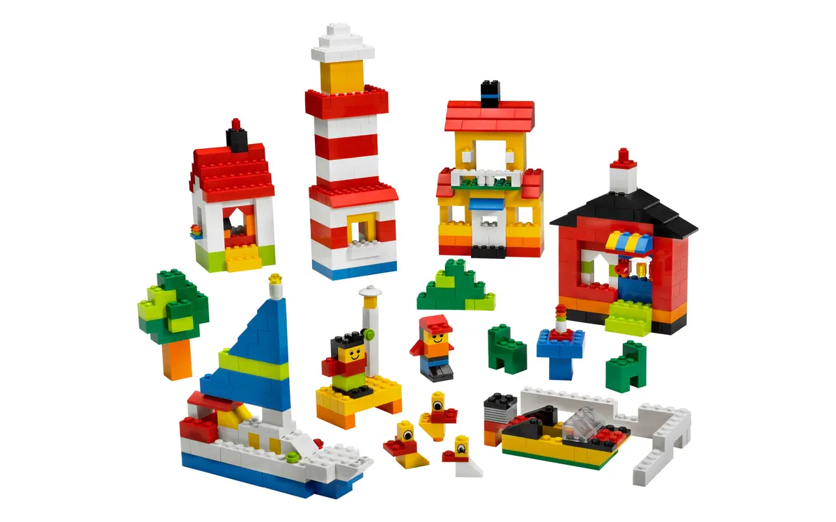 LEGO Bricks and More 5589 LEGO Giant Box set, image 3