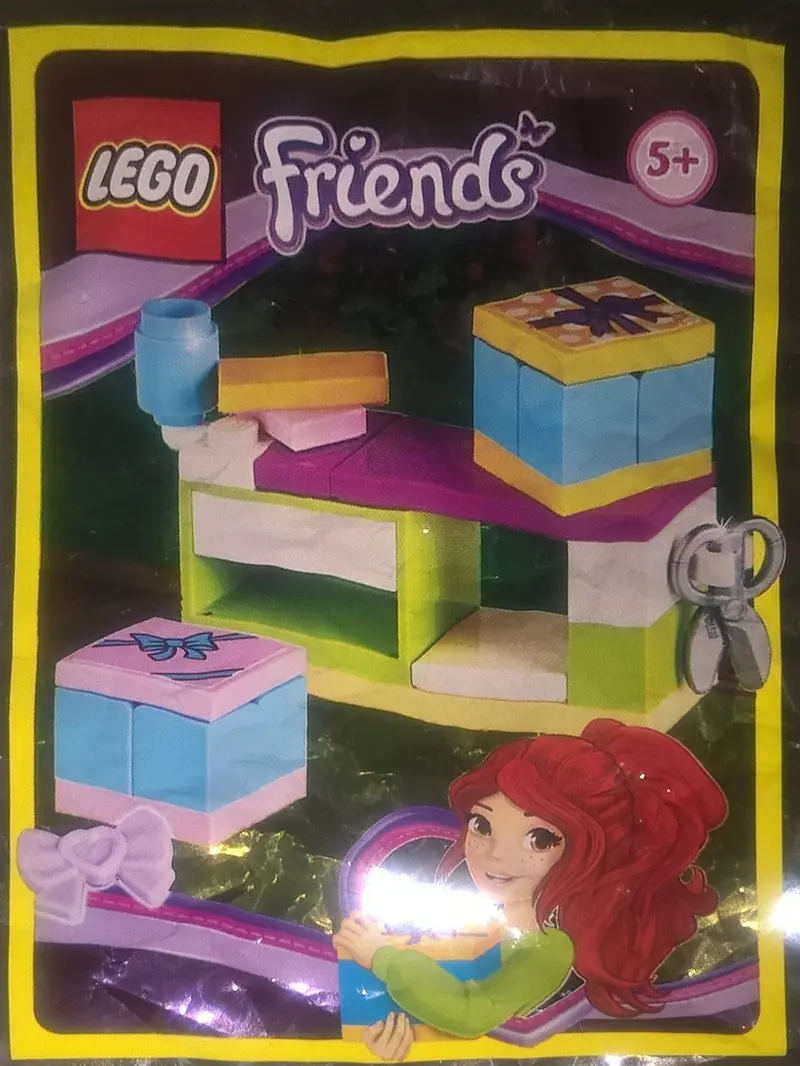 LEGO Friends 561611 Gift wrapping table set