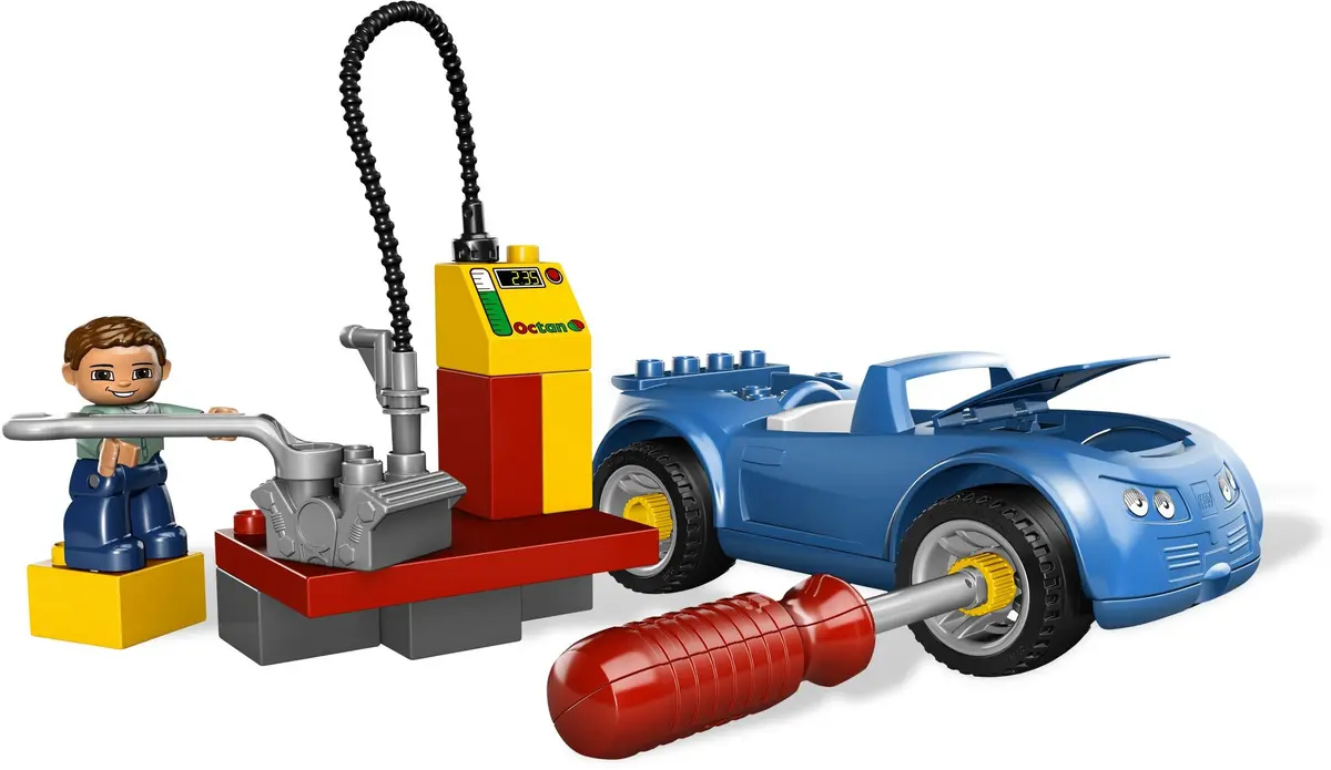 LEGO DUPLO 5640 Petrol Station set, image 10