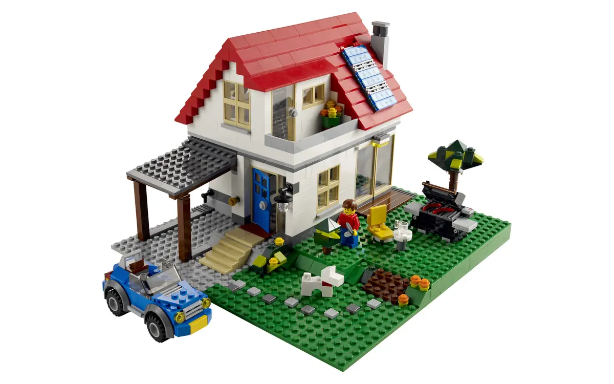 LEGO Creator 5771 Hillside House set, image 3