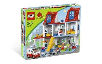 LEGO DUPLO 5795 Big City Hospital set, image 3