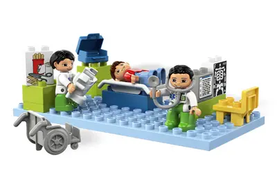LEGO DUPLO 5795 Big City Hospital set, image 5