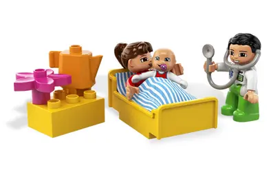 LEGO DUPLO 5795 Big City Hospital set, image 7