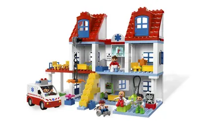 LEGO DUPLO 5795 Big City Hospital set, image 2