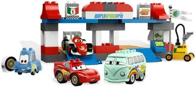 LEGO DUPLO 5829 The Pit Stop set