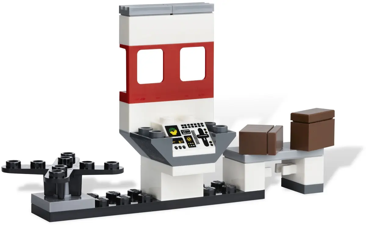 LEGO Bricks and More 5933 Airport Building Set set, image 14