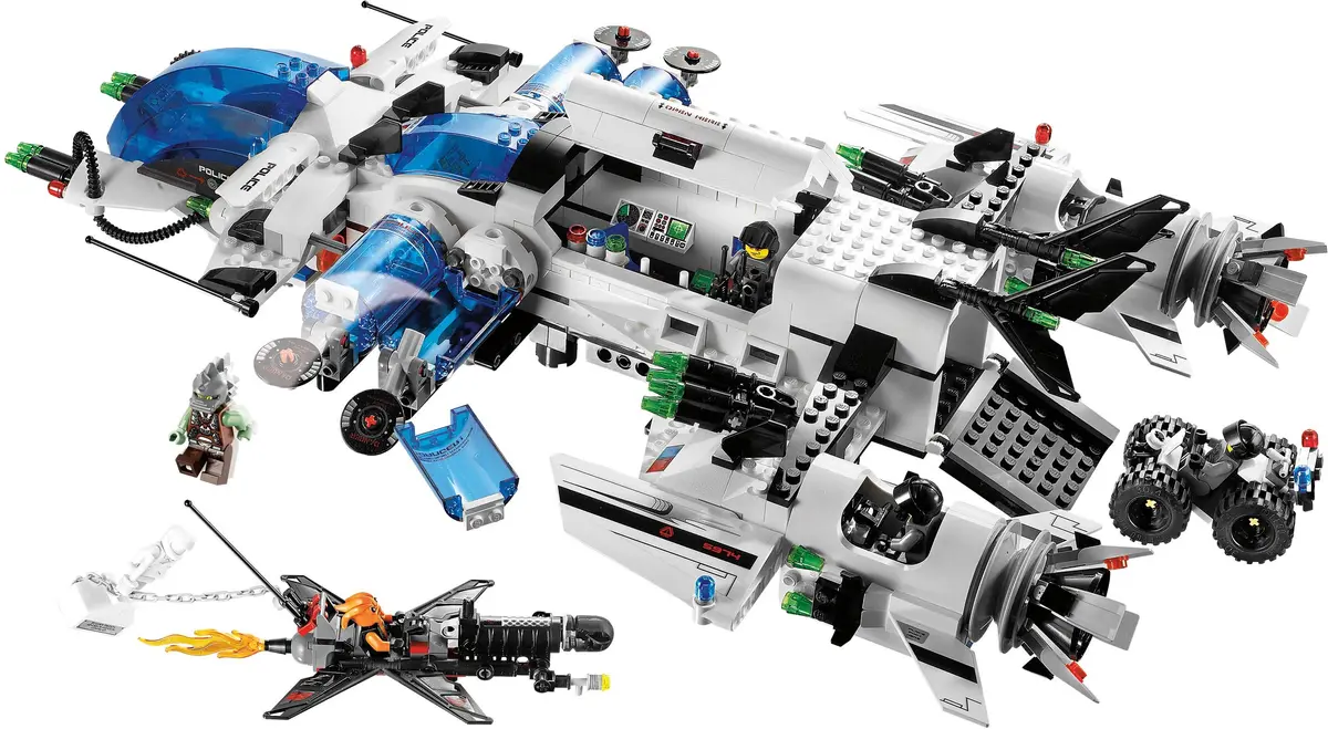 LEGO Space 5974 Galactic Enforcer set