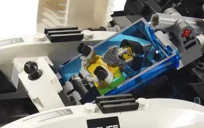 LEGO Space 5979 Max Security Transport set, image 8
